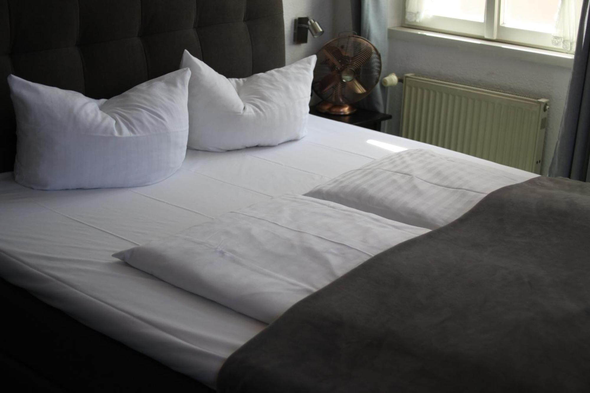 Hotel Restaurant Erbprinz Walldorf Екстериор снимка