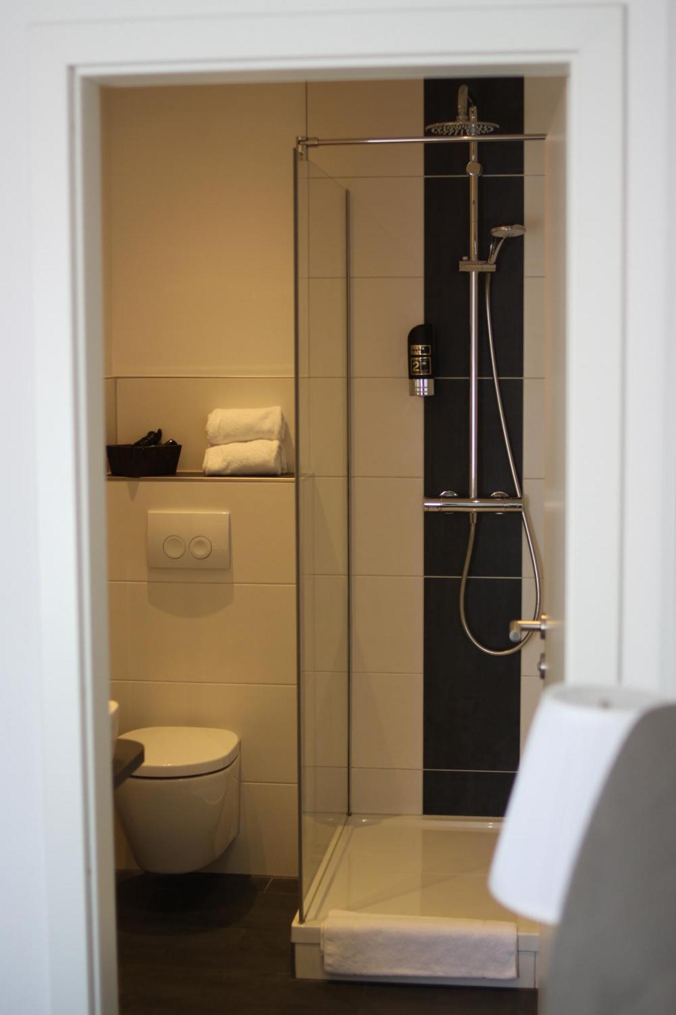 Hotel Restaurant Erbprinz Walldorf Екстериор снимка