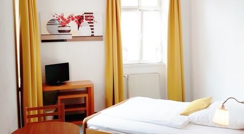 Hotel Restaurant Erbprinz Walldorf Екстериор снимка